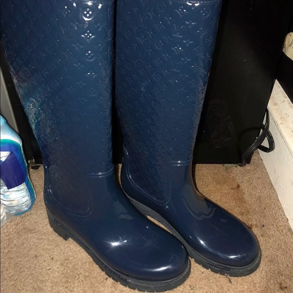 louis vuitton blue boots